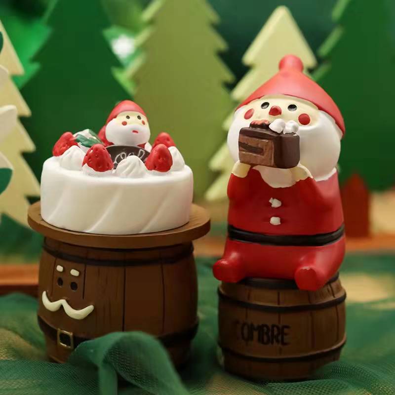 Neko Bar Handmade Statues